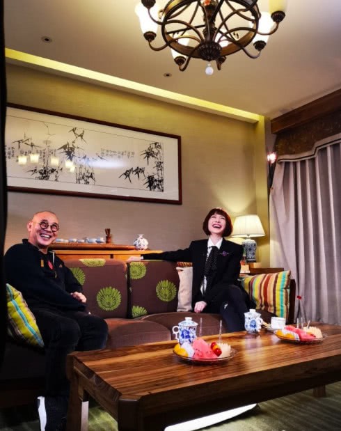 Sau hình ảnh lưng còng, tiều tụy vì bệnh tật: Đây là tình trạng mới nhất của Lý Liên Kiệt